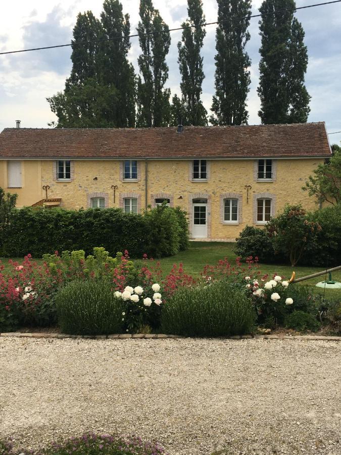 Demeure Des Pothières Bed & Breakfast